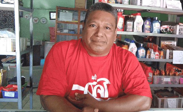 Pemkab Malaka Utang Ratusan Juta di Warung Makan Maxmus Nana. pemilik warung JOVAN.