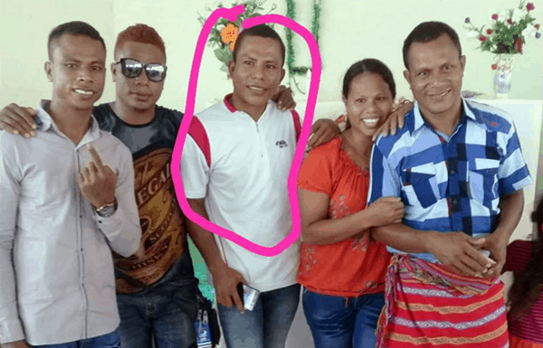 Pelaku Pembunuhan di Malaka Diduga Tidak Memiliki Riwayat Sakit Jiwa DK (dalam lingkaran), pelaku pembunuhan terhadap RTS di Desa Maktihan, Kecamatan Malaka Barat, Kabupaten Malaka, Sabtu (20/3/21).