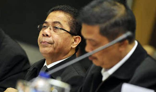 Periksa Goris Mere, Komisi Kejaksaan Imbau Kejati NTT Berhati-hati Komjen Pol. Drs. Gregorius "Gories" Mere adalah seorang purnawirawan perwira tinggi Polri yang pernah menjabat sebagai Kepala BNN tahun 2009-2012, dan dikenal sebagai perintis Densus 88.