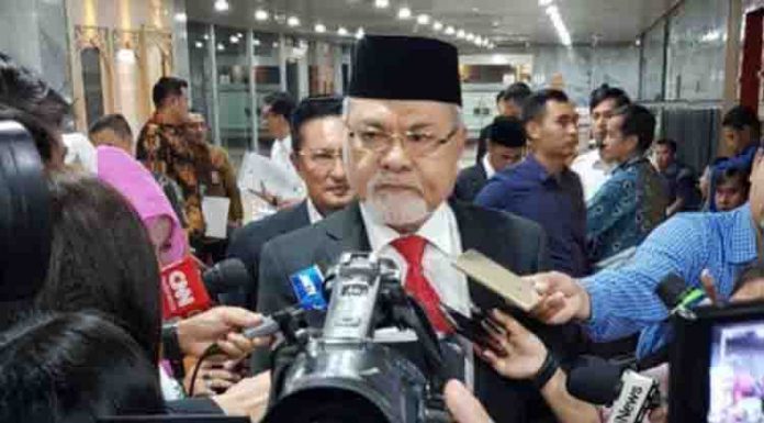 NTT Harus Punya Undang-Undang Sendiri, Anda Setuju? Abraham Paul Liyanto