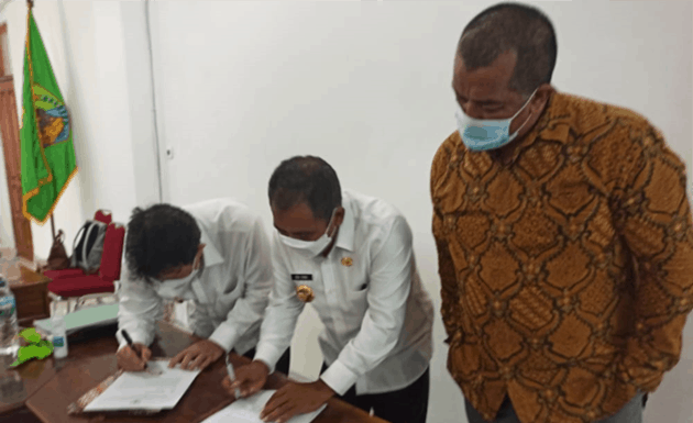 KPK: Skor MCP Kabupaten Manggarai Barat Sangat Rendah KPK mendorong Bupati, Sekda dan jajaran OPD agar melakukan koordinasi secara berkelanjutan agar tahun 2021 ini skor MCP dapat meningkat minimal diatas 50 persen.