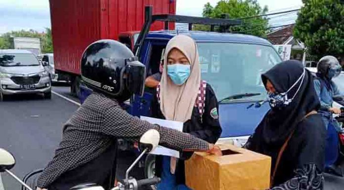 Dalam Sehari Rp 36 Juta terkumpul, ASB Galang Dana Untuk Korban Bencana NTT Penggalangan dana Peduli NTT di Denpasar, Bali, Jumat 9 April 2021.
