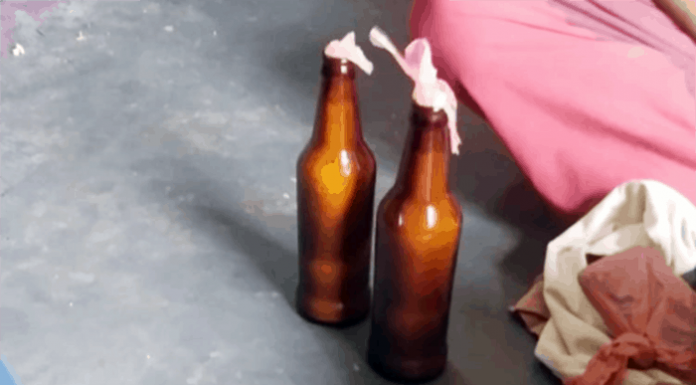 Pelaku Bom Nangadhero Ditangkap, Bahan Peledak Dibeli dari Bonarate Pelaku mengaku membeli bahan peledak tersebut dari Lakalara, warga Bonerate, Sulawesi Selatan, dengan harga Rp 100 ribu per botol.