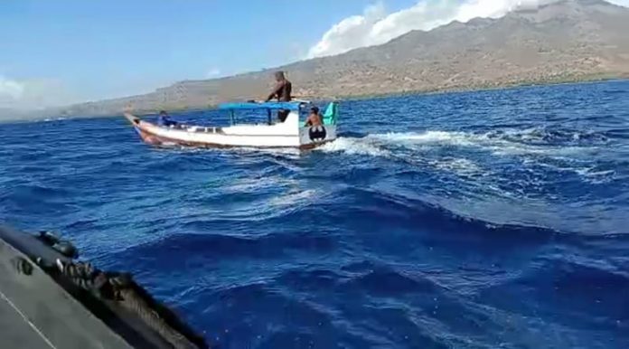 Ditpolairud NTT tangkap nelayan Sikka Ditpolairud NTT