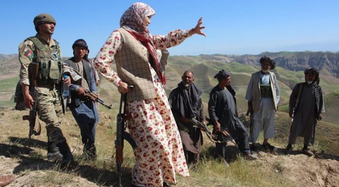 Taliban Tangkap Satu-satunya Gubernur Perempuan di Afghanistan Salima Mazari