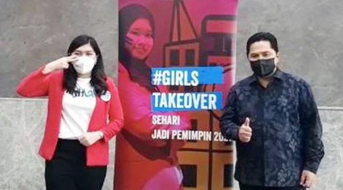 Menteri BMUN Pilih Wanita Umur 22 Tahun asal Kupang Jadi ‘Dirut BRI’ Sharon dan Menteri BUMN, Erick Thohir.