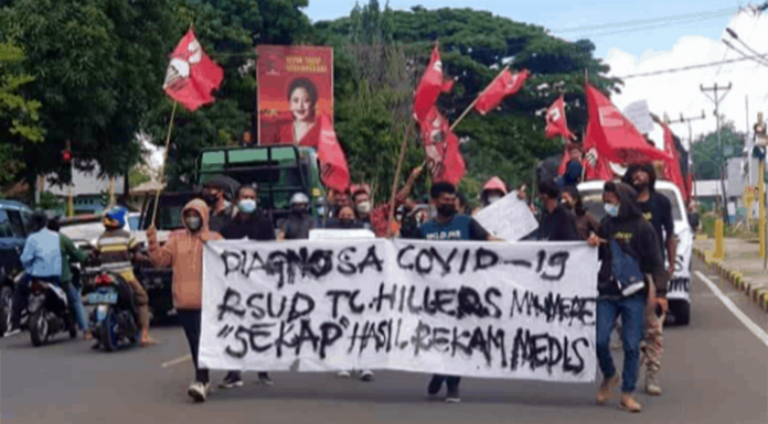 GMNI NTT Kecam dan Ancam Polisikan Yoseph Karmianto Eri Aksi dimulai dari Sekretariat GMNI di Jalan Soekarno Hatta Lorong BK3D, Kelurahan Kota Baru, Kecamatan Alok Timur, menuju Kantor DPRD Sikka dan Kantor Bupati Sikka di Jalan El Tari, Maumere.