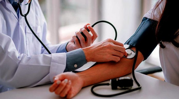 Rekomendasi PERKI Untuk Mencegah Penyakit Kardiovaskular Institute for Health Metrics and Evaluation (IHME) melaporkan 14,4 persen sebab kematian di Indonesia adalah penyakit jantung koroner.