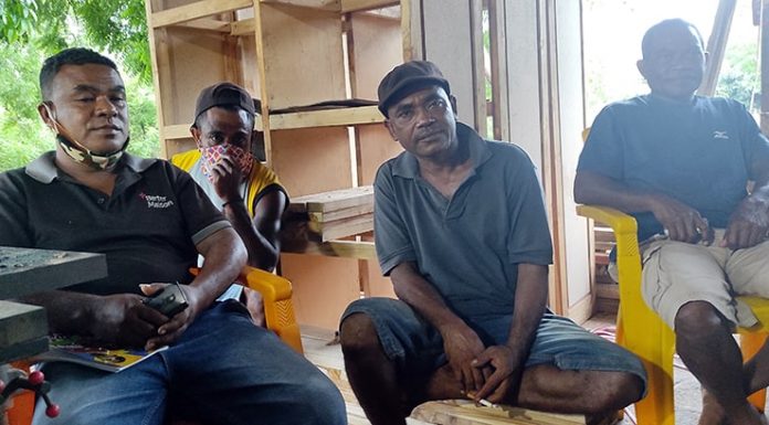 Tukang dan Buruh Ancam Segel 4 SD di Atadei dan Wulandoni Meki Duli cs
