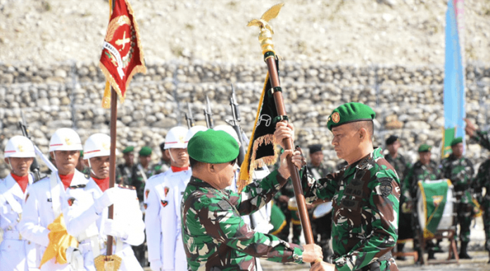 Jenderal Dudung Resmikan Satuan Yonarhanud 9/AWJ dan Yonarmed 20/BY Penyerahan Dhuaja Yonarhanud 9/AWJ dan Yonarmed 20/BY dari KASAD kepada Pangdam IX/Udy Mayjen TNI Sony Apriyanto, S.E., M.M.