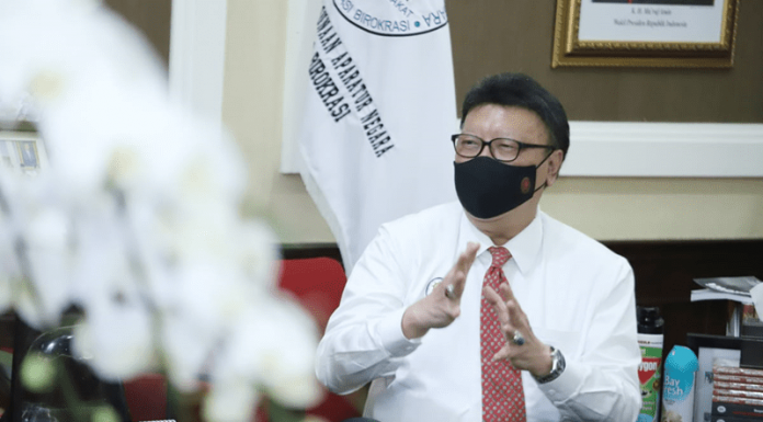 Innalillahi Wa Innailaihi Rajiun, Menpan RB Tjahjo Kumolo Meninggal Dunia Menteri PAN-RB Tjahjo Kumolo meninggal dunia di Rumah Sakit Abdi Waluyo, Jumat 1 Juli 2022.