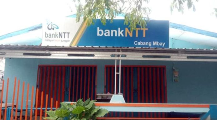 Bank NTT Cabang Mbay Diduga Pungli untuk Aplikas B-Pung Bank NTT Cabang Mbay