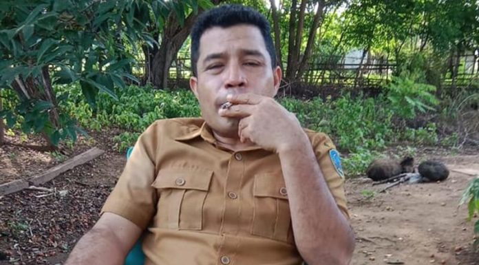 Kasus Bandara Mbay: 500 Juta Dipakai Untuk Perjalanan Dinas, Lukas: Ini Tipu Daya Kasmirus Doy, Kepala Balitbangda Kabupaten Nagekeo.