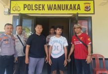 Pemuda 30 Tahun Tewas Ditebas Temannya Sendiri Foto: HHA saat diamankan di Polres Sumba Barat, Nusa Tenggara Timur (NTT). (Dok Polres Sumba Barat).