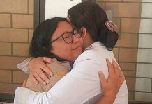 Bupati SBD Dijuluki Bupati Konten Foto perdamaian Ratu Wula dengan stafnya yang diperoleh sergap dari media sosial.