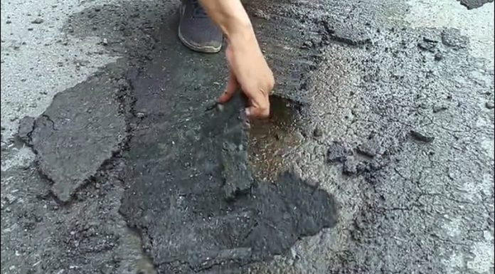 Proyek Jalan Mauponggo – Ngera – Puuwada 1 Diduga Tidak Sesuai Spek Ruas jalan Mauponggo - Ngera - Puuwada 1