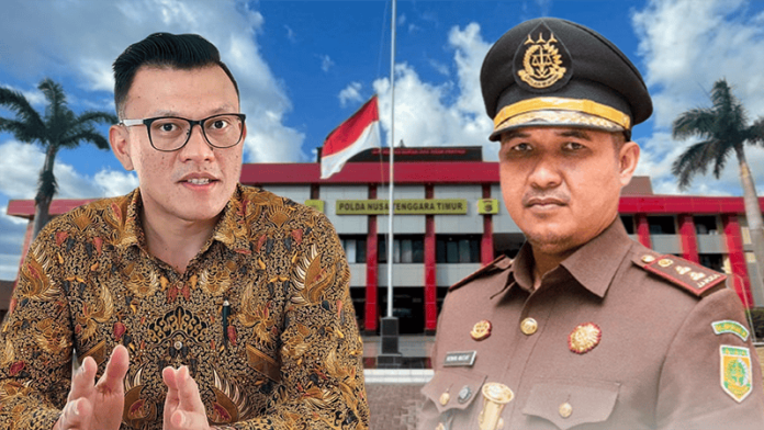 Foto: Fransisco Bessi dan Ridwan Sujana Angsar dengan latar belakang kantor Polda NTT.