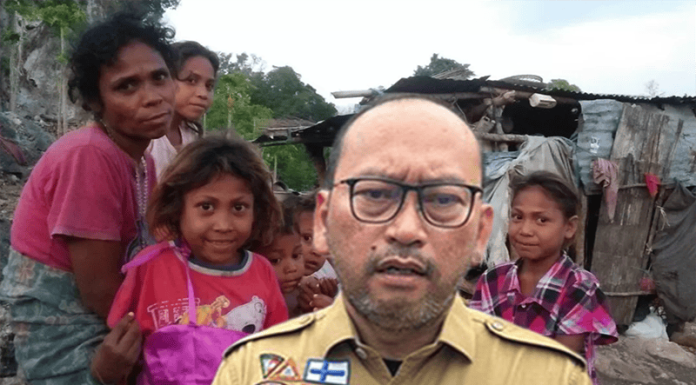 NTT Dikejar Deadline, Sekjen Kemensos Pastikan Sekolah Rakyat Jalan Sekretaris Jenderal Kemensos RI, Dr. Robben Rico dengan latar belakang kehidupan sebagai warga miskin NTT.