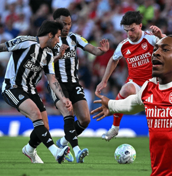 Arsenal Kembali Ke Puncak, Manchester City Mengintai dengan Laga Tunda