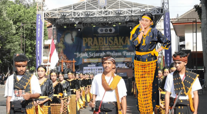 Jika Budaya Mati, Siapa Bertanggung Jawab? Mahasiswa Nagekeo Jawab di Prabusaka