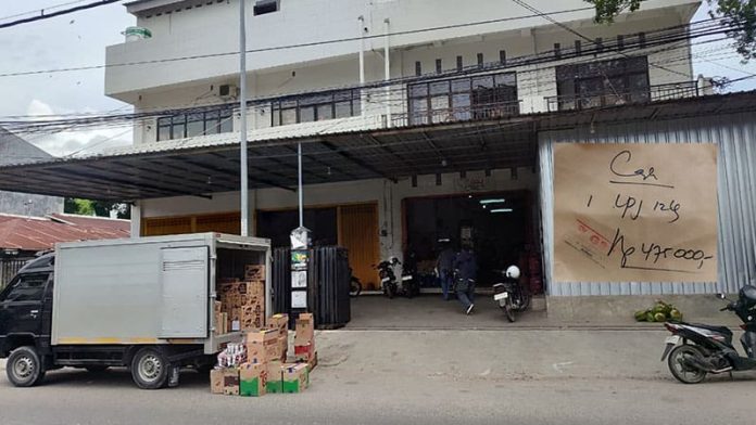 toko CV GSJ di Jalan Soeharto, Kelurahan Oepura, Kota Kupang
